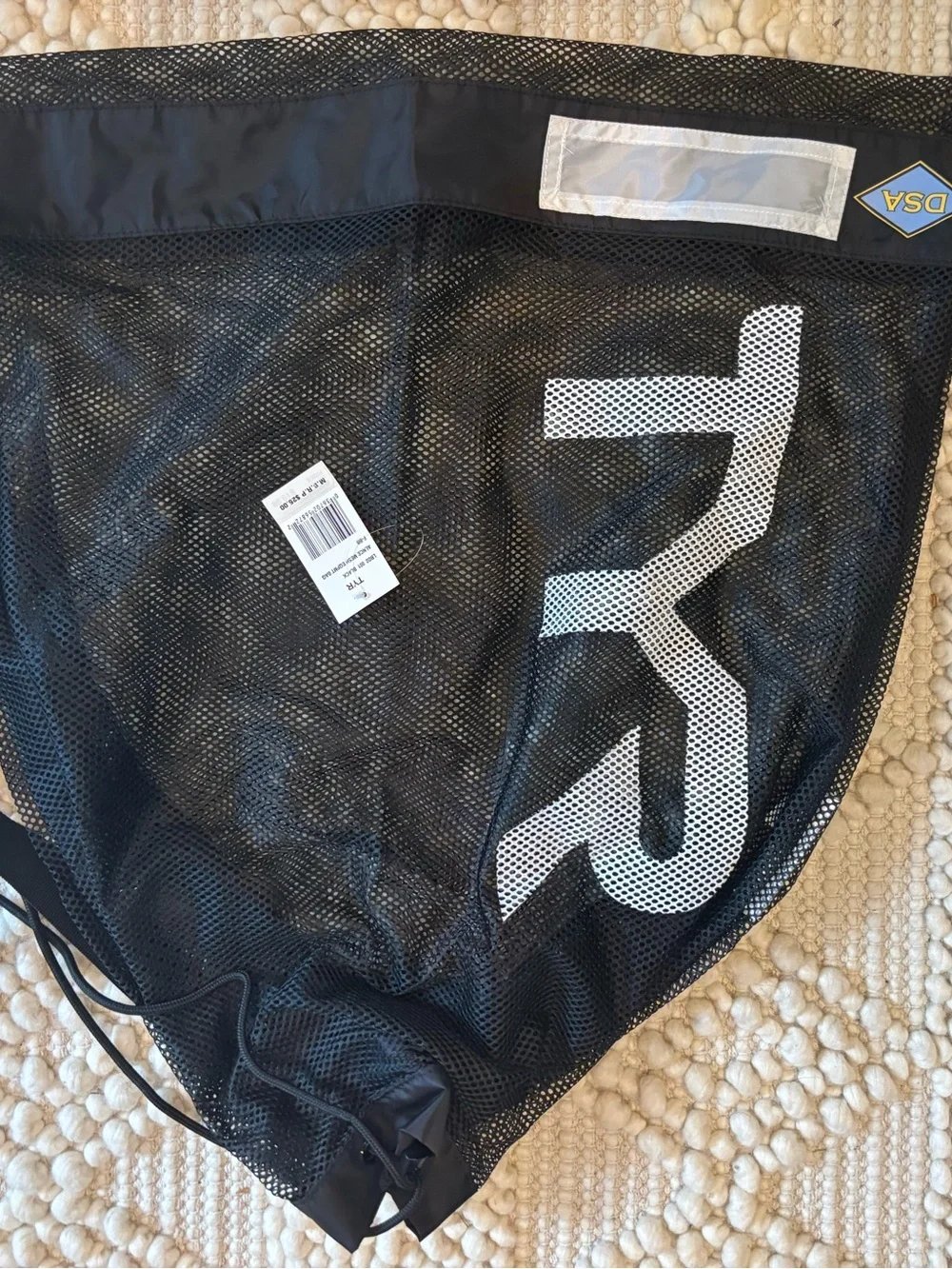 NWT TYR Alliance Mesh Equipment Black Drawstring Swim Bag